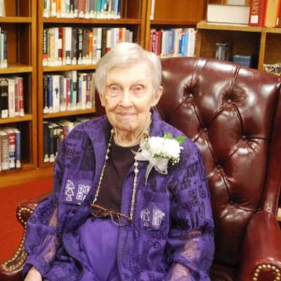 Mrs McClure Library ID2.9b.2 min